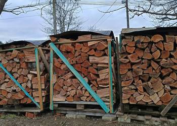 Drewno bukowe na palecie