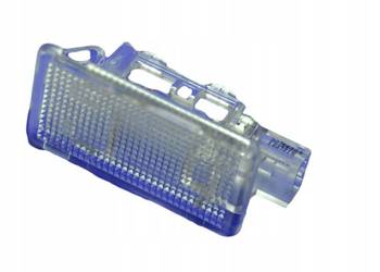 VOLVO V70 XC70 lampka oświetlenia wnętrza pasażer 30754448 VOLVO V70 XC70 lampka oświetlenia wnętrza pasażer 30754448