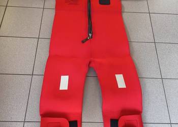 Kombinezon ratunkowy