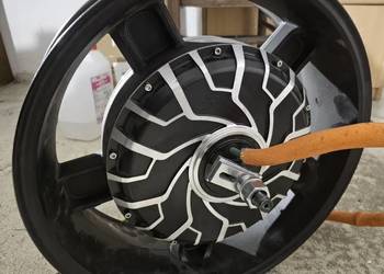 Silnik PMSM QSMOTOR QS273 17" x6 10kW 20kW peak 60H