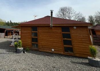 Domek 5 x 5 drewniany ocieplany w całości z podłogą całoroczny Używany