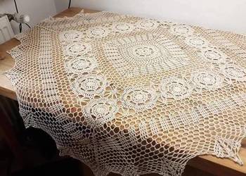 Obrus szydełko 110x110 cm