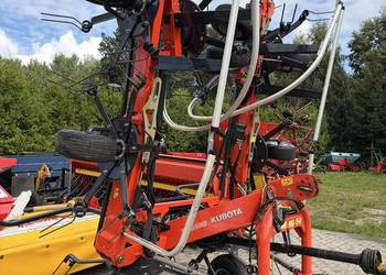 Przetrząsarka karuzelowa Kubota TE 8590 przetrząsacz rozbijak przewracarka