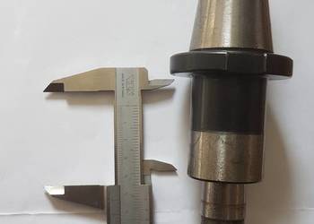 Trczpień sk40 x mk 3 do frezów Trczpień sk40 x mk 3 do frezów