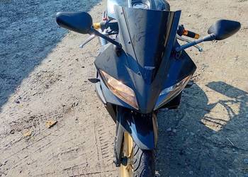Yamaha yzf r125