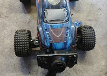Sprzedam model RC nitro relly skala 1:8