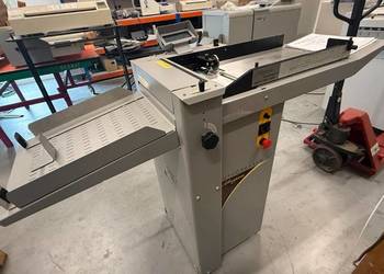 Bigówka - Morgana Autocreaser 33