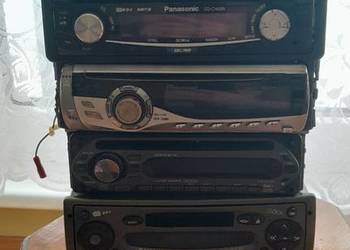 Radia samochodowe różnych marek.