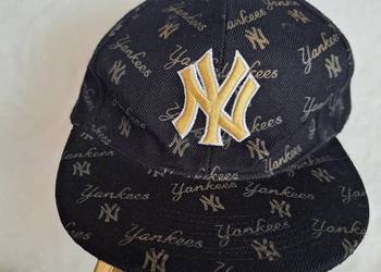 Fullcap New Era Yankees czapka unisex czarna złota bawełna