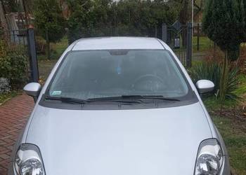 Fiat Punto LIFT 2013 1.4 77km polski salon 141tys. Klima, wspomaganie city