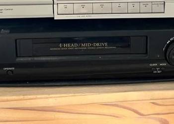 Magnetowid VHS Sharp VC-M400
