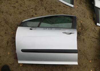 peugeot 308 drzwi nr 33350 WYSYŁKA