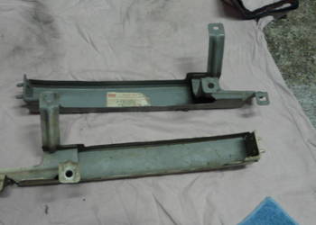 Listwa maskownica lampy przód ISUZU TROOPER MONTEREY