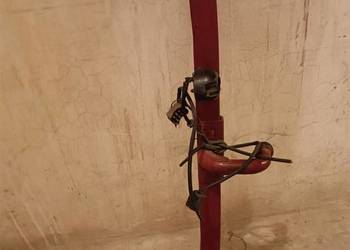 Hak do samochodu Mercedes  "Beczka" z oporządzeniem - kompletny