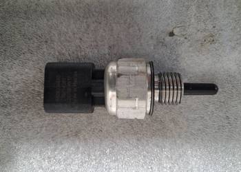 Czujnik ciśnienia oleju zam w obudowie filtra oleju dodge ram 1500 3.0 dies