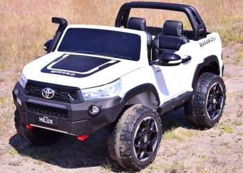 ORYGINALNA TOYOTA HILUX, 2X12V10AH W WALIZCE, PANEL DKHL850