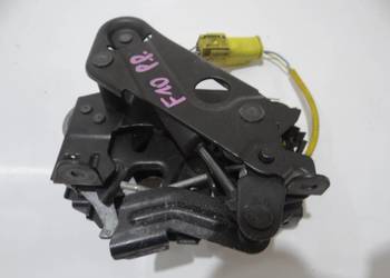 ZAMEK MASKI AKTYWNY PRAWY BMW F10 7184442