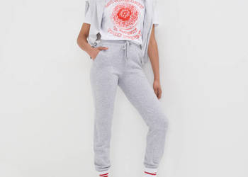 biały t-shirt z nadrukiem Sinsay