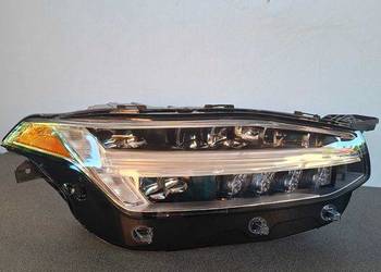 Volvo XC90 USA Lampa prawa przednia przód LED