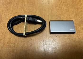 Dysk SSD przenośny PNY Elite Portable 240 GB USB 3.2 + Kabel