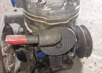 Kompresor sprężarka massey 255 ursus 3512