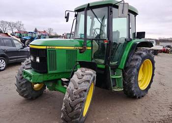Ciągnik John Deere 6210 w oryginale mechaniczny zadbany 90km