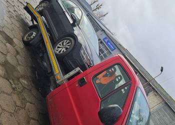 Auto laweta usługi transportowe