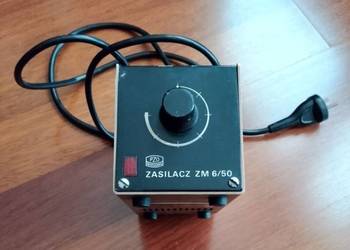 Zasilacz mikroskopowy Polon ZM 6/50 PZO Warszawa 1975.