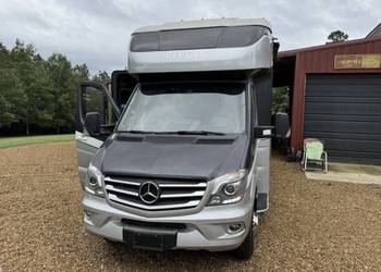 Tiffin Wayfarer 24 TW