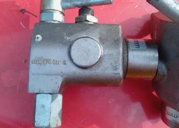 Zawór hydrauliki blokowy