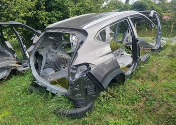 PRAWY BŁOTNIK XN3 HYUNDAI TUCSON III