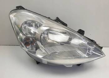 Peugeot Partner II PRZEDNIA LAMPA PRAWA przód
