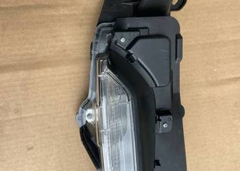 TOYOTA YARIS CROSS LAMPA PRAWA JAZDY DZIENNEJ DRL