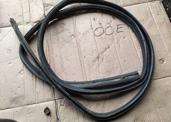 FORD MONDEO KOMBI MK1 MK2 USZCZELKA KLAPY BAGAŻNIKA