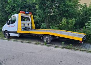 Auto laweta Mercedes Sprinter