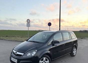 Opel Zafira B / 7 osobowa / 1.9D / Nowe opony / Doinwestowana /