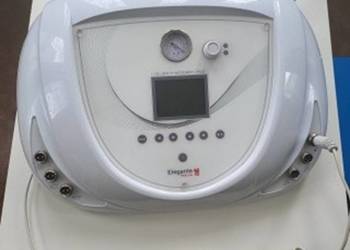 Kombajn kosmetyczny Red Line