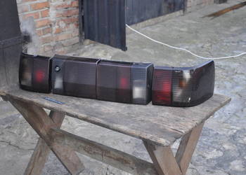 Audi 80 B3 Sedan B4 Kombi Lampy Tył Hella Black Zestaw Oryginał