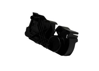 MERCEDES W176 W246 W117 Rygiel zamek maski