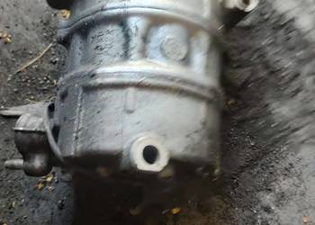 Kompresor sprężarka klimatyzacji 31332528 Volvo v60 I 2.0D