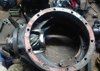 Gaz-67. Obudowa przekładni most przód z wałkiem