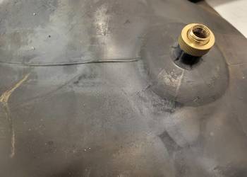 Nakrętki do wentyla dużej dętki śr.12mm