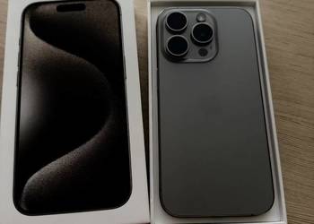 iPhone 15 pro Tytan naturalny