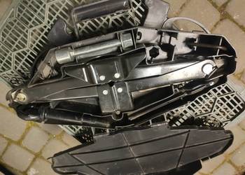 Sprzedam podnośnik Trafic . Vivaro , Primastar'