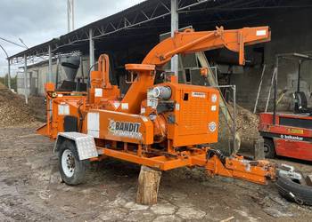 Rębak do drewna marki Bandit model 990 XP
