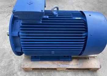 Silnik elektryczny VEM 200 kW 1480 obr kołnierz, łapy
