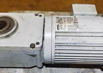 Motoreduktor 0,4kW, 187 obr/min. 400 lub 230V Japoński