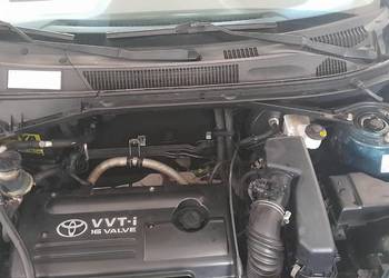 Toyota rav 4  benzyna