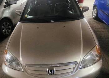 Honda civic 7 sedan 1.6 benzyna  7 lat w jednych rękach