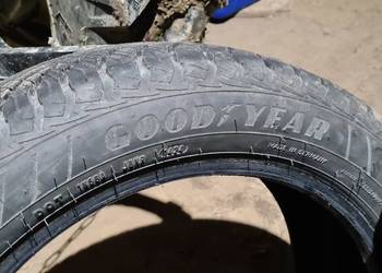 Goodyear 215 50 17